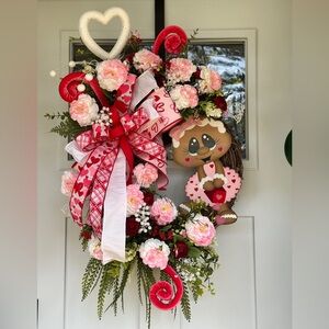Gingerbread Valentine's Day Heart Wreath